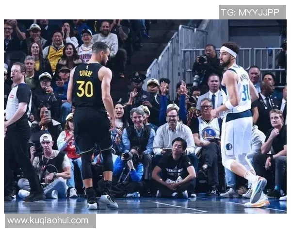 库里受伤后，汤普森成为勇士新的得分利器